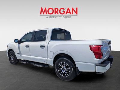 2023 Nissan Titan - Photo 4