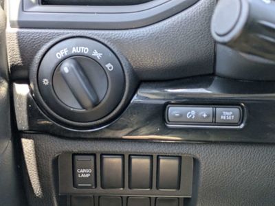 2023 Nissan Titan - Photo 22