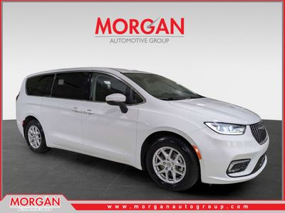 2023 Chrysler Pacifica - Photo 1