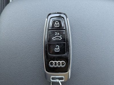 2022 Audi Q7 - Photo 32