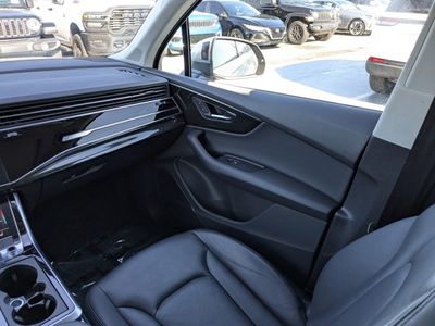 2022 Audi Q7 - Photo 18