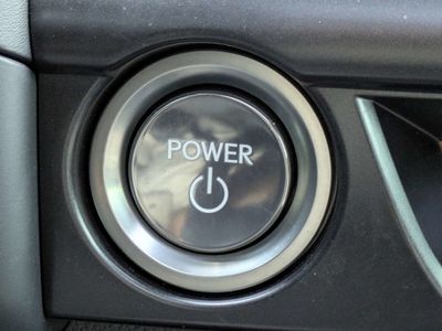 2024 Lexus UX - Photo 30