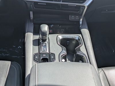 2023 Lexus RX - Photo 17