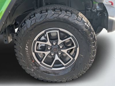 2026 Jeep Wrangler — photo 9 view