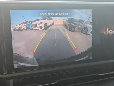 2026 Jeep Wrangler — photo 18 view