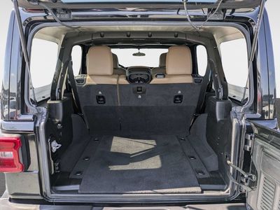 2021 Jeep Wrangler - Photo 10