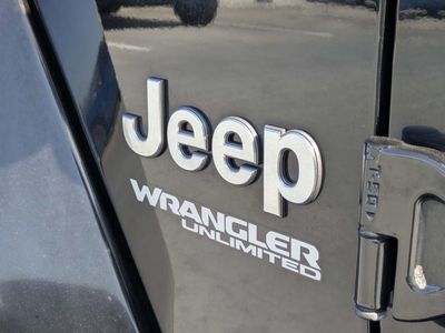 2021 Jeep Wrangler - Photo 18