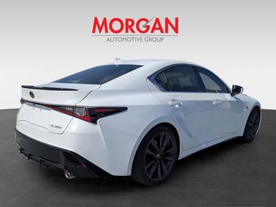 2024 Lexus IS - Photo 3
