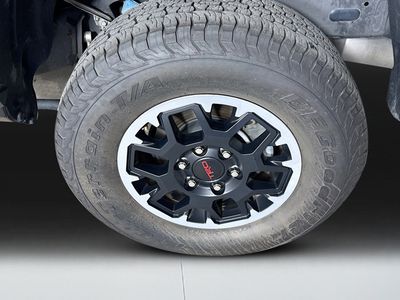 2024 Toyota Tacoma - Photo 33