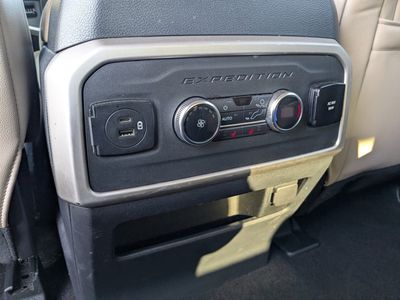 2022 Ford Expedition - Photo 16