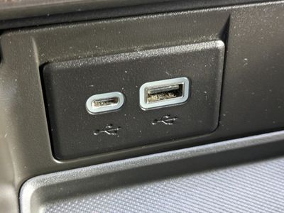 2023 GMC Yukon XL - Photo 19