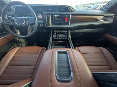 2023 GMC Yukon XL - Photo 13