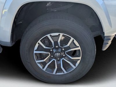 2021 Toyota Tacoma - Photo 9