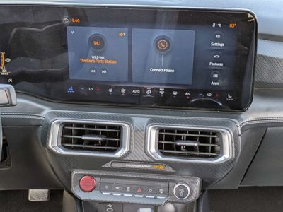 2024 Ford Mustang - Photo 24
