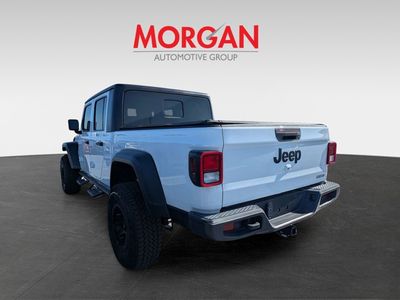 2021 Jeep Gladiator - Photo 3