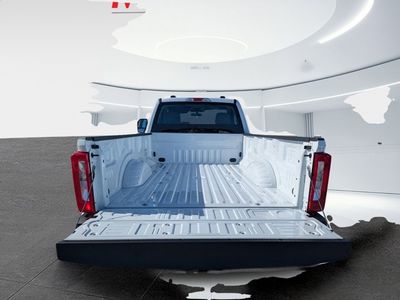 2025 Ford F-350SD - Photo 5