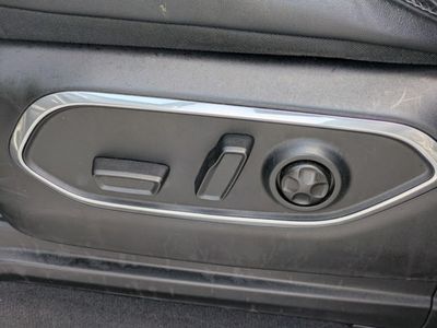 2024 Jeep Wagoneer - Photo 17