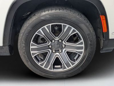 2024 Jeep Wagoneer - Photo 9