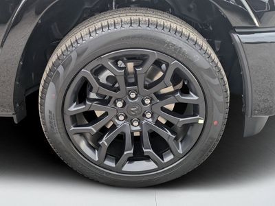 2026 Ram 1500 — photo 9 view