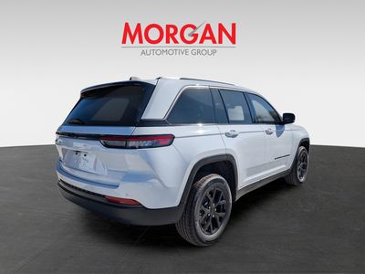 2026 Jeep Grand Cherokee - Photo 3