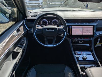 2026 Jeep Grand Cherokee - Photo 17