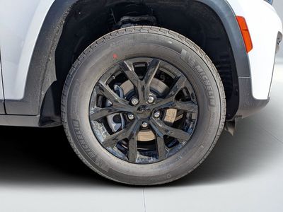 2026 Jeep Grand Cherokee - Photo 10