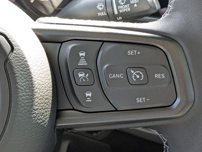 2026 Jeep Gladiator - Photo 25