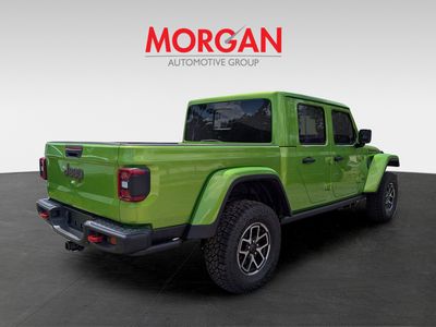 2026 Jeep Gladiator - Photo 3