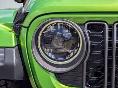 2026 Jeep Gladiator - Photo 9