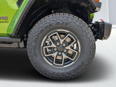 2026 Jeep Gladiator - Photo 10