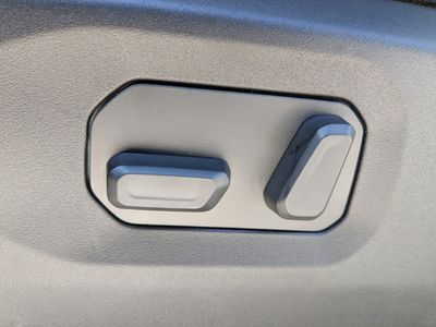 2026 Jeep Gladiator — photo 20 view