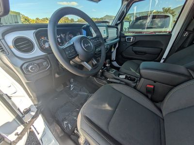 2026 Jeep Wrangler — photo 12 view