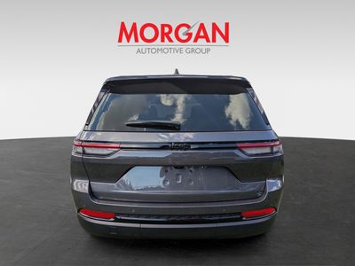 2025 Jeep Grand Cherokee - Photo 4