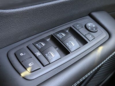 2026 Chrysler Voyager - Photo 20