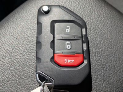 2026 Jeep Wrangler — photo 25 view