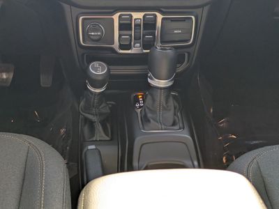 2026 Jeep Wrangler — photo 17 view