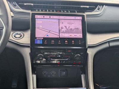 2025 Jeep Grand Cherokee L - Photo 16