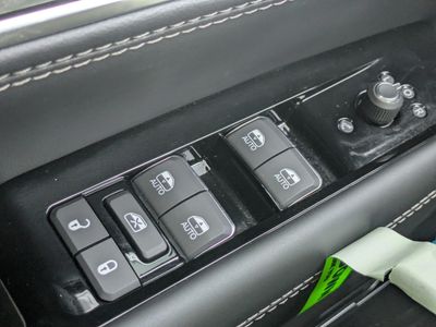 2026 Jeep Grand Wagoneer L - Photo 20