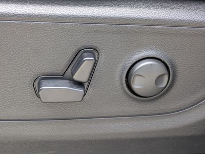2026 Ram 1500 — photo 18 view