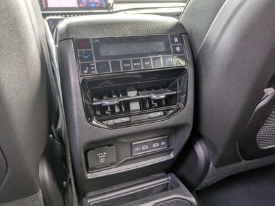 2026 Jeep Grand Cherokee L - Photo 16