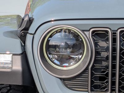 2026 Jeep Gladiator - Photo 9