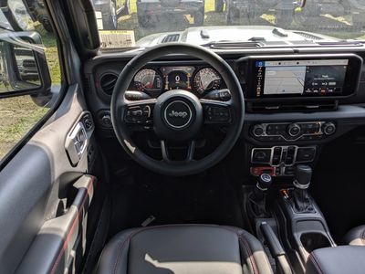 2026 Jeep Gladiator - Photo 16