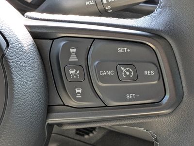 2026 Jeep Gladiator - Photo 27