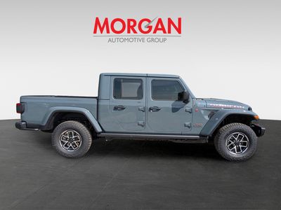 2026 Jeep Gladiator - Photo 2