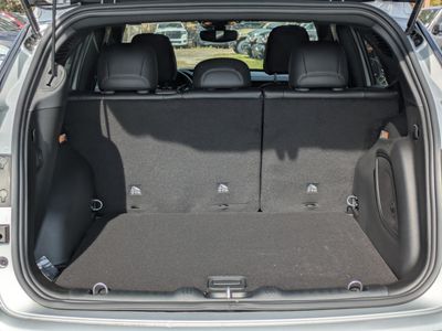 2026 Jeep Compass - Photo 11