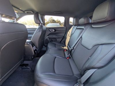 2026 Jeep Compass — photo 12 view