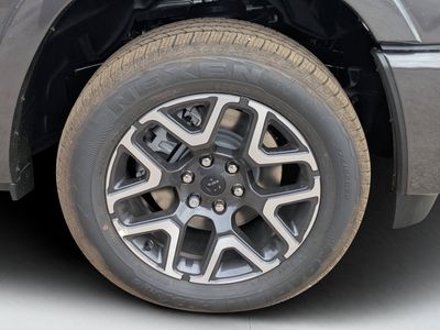 2026 Ram 1500 — photo 9 view