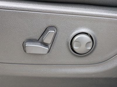 2026 Ram 1500 — photo 19 view