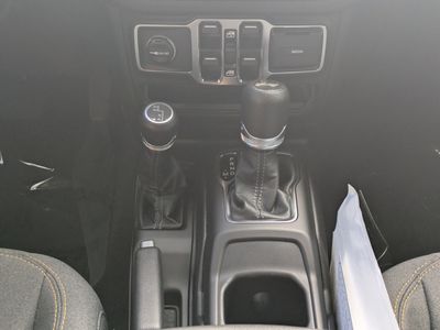 2026 Jeep Wrangler — photo 14 view
