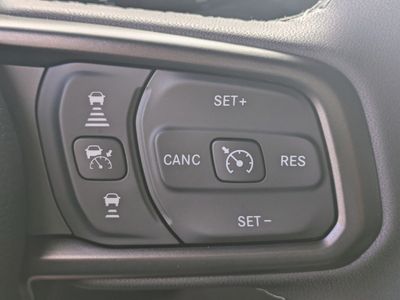 2026 Jeep Wrangler — photo 17 view